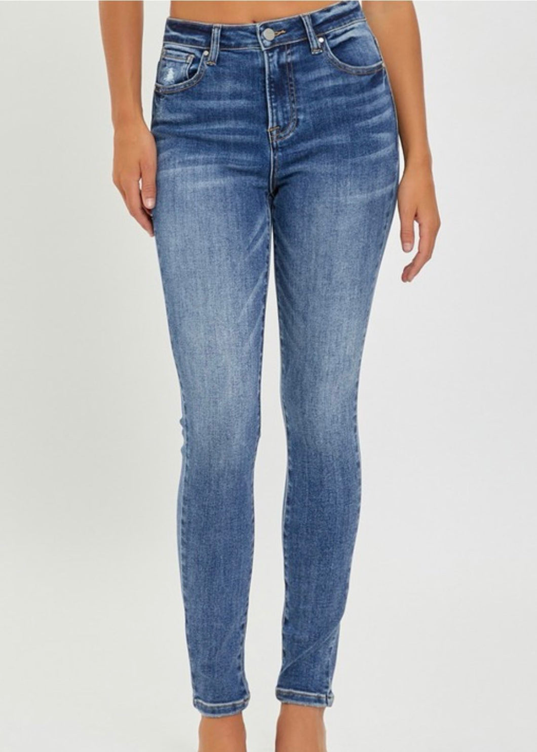 Extended Risen Ankle Skinny Jean