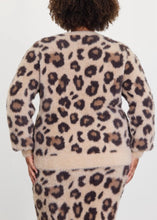 Load image into Gallery viewer, Extended Leopard Button Cardigan
