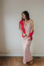 Load image into Gallery viewer, Hana La Rosa Ditsy Maxi Dress
