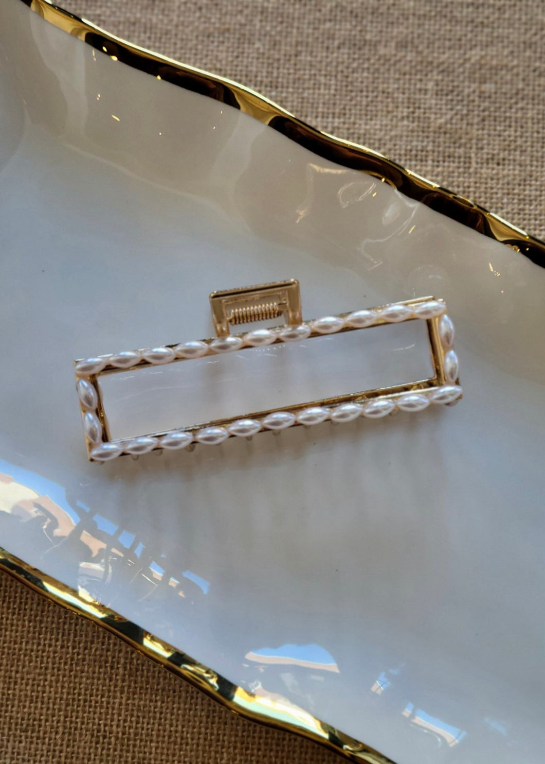 Rectangle Pearl Claw Clip